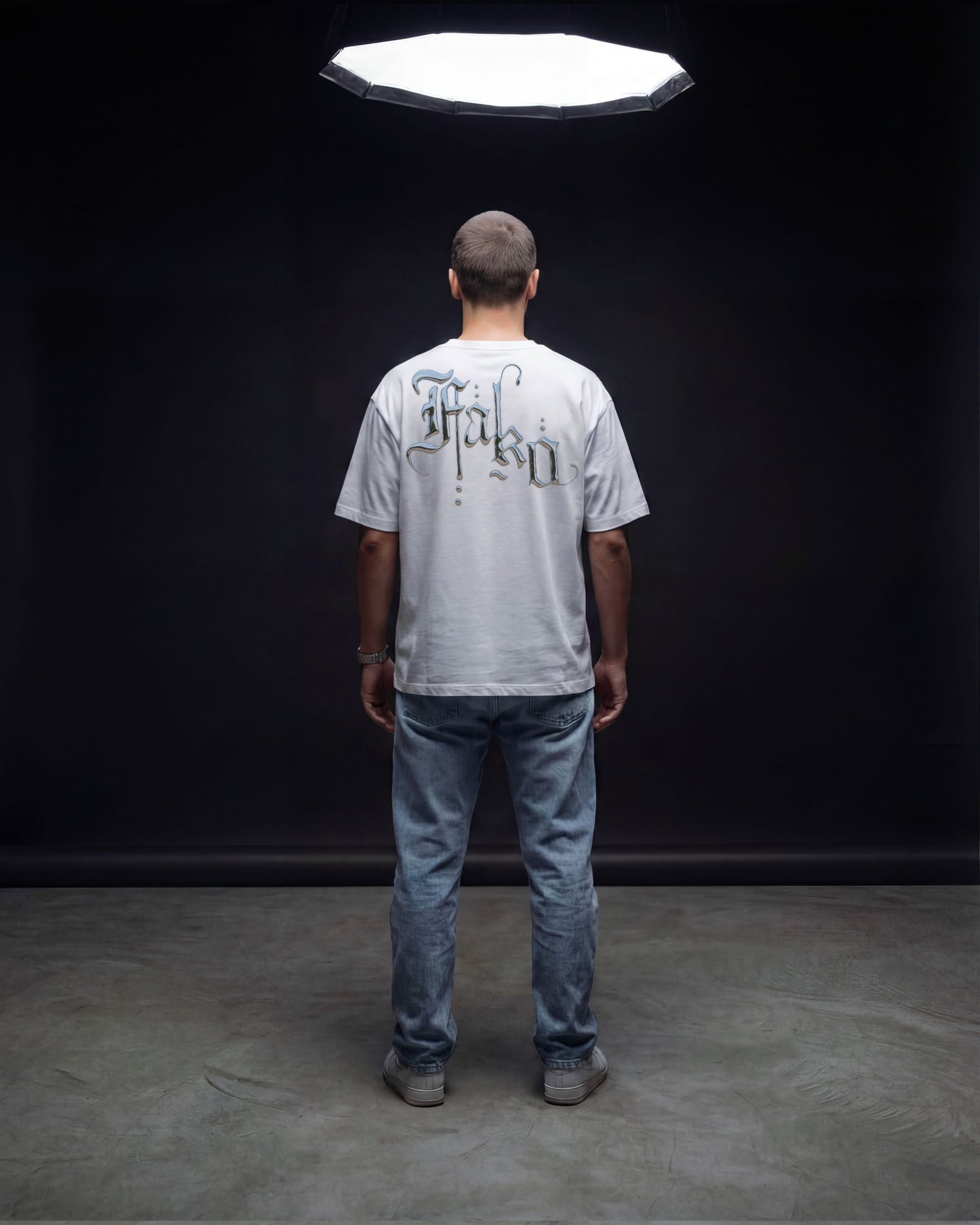 UC(C) Calligraphy T. WHITE