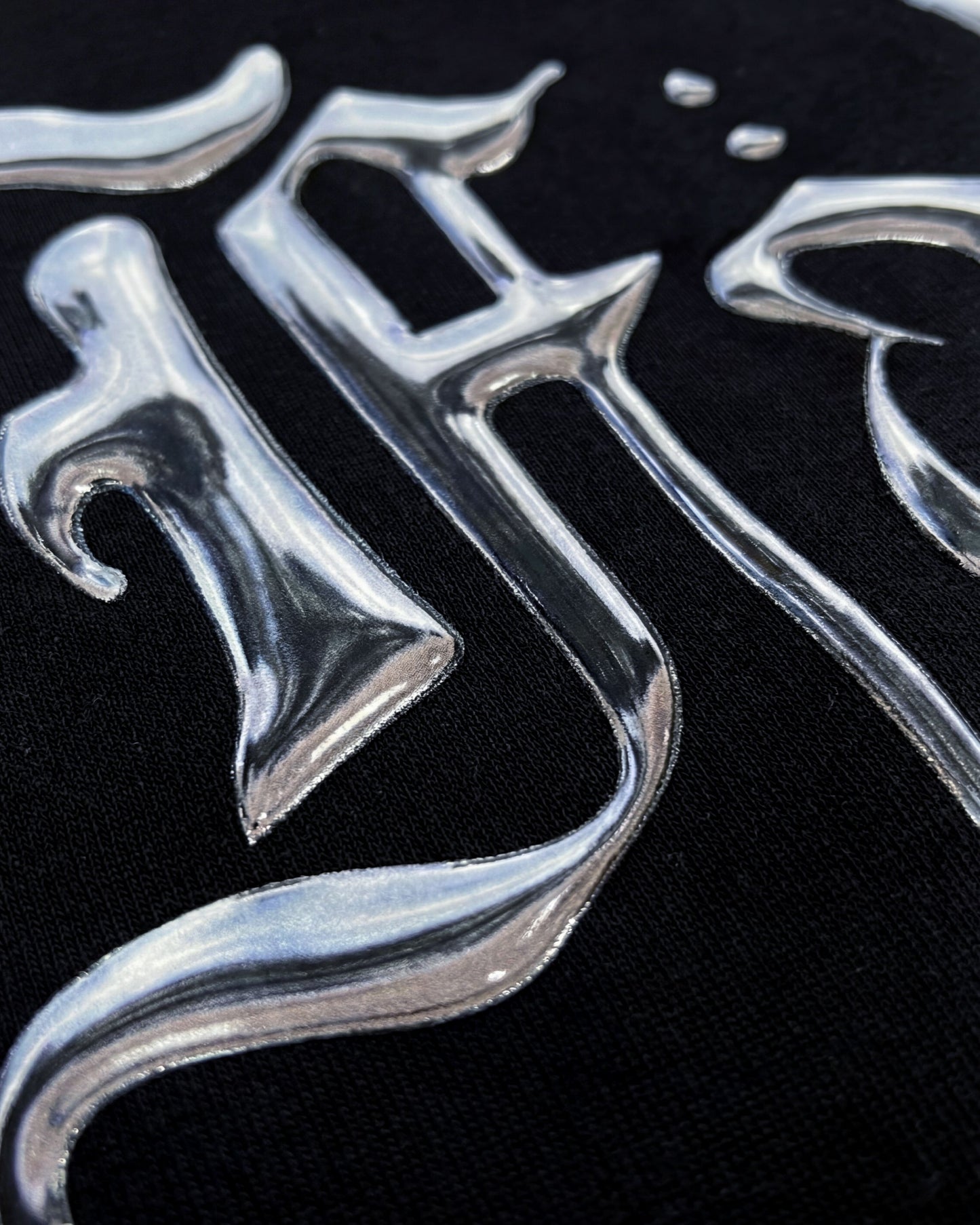 UC(C) Calligraphy T. BLACK